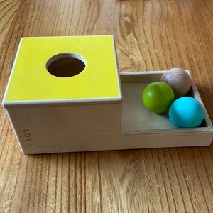 Lovevery Gravity Box